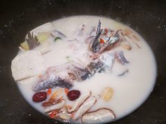 -鲜潭蒸汽石锅鱼(五道口购物中心店)