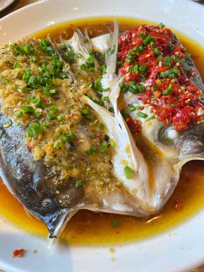 环境:在江宁大学城文鼎广场里面办事,正巧碰到这家店,圆了我吃长沙