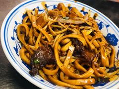 -珠宝街老左杂酱面馆