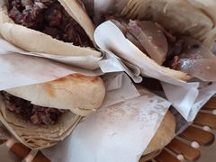 -闫家驴肉老店(华电一校店)