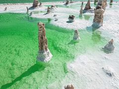 -察尔汗盐湖