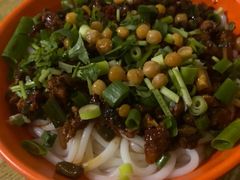 -玲玲米粉·新疆现炒米粉(大十字总店)