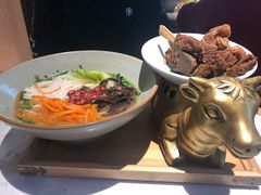 -百春原湖南牛肉粉(百联世纪店)