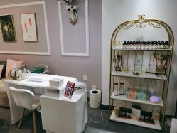 -YooMee优美智能科技美肤机构