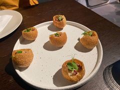 -LUMOS卢莫斯融合料理餐厅