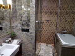 -东北大厦酒店(沈阳北站青年大街店)