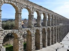 -塞哥维亚输水道