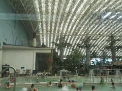 -龙脉温泉室内游泳馆