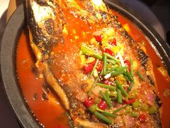 -鸣记脆皮烤鱼·海鲜烤鱼(三八广场店)