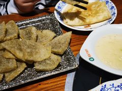 -老天桥酱肉烧饼夹肘子(天桥店)