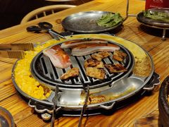 招牌LA牛排-青瓦炭韩潮烤肉(花园道店)