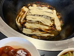 -崔记生活·铁锅炖鱼粘卷子(总店)