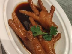 -景月阁空中食府(希尔顿酒店)