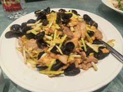 -凤凰园烤鸭店·唐山菜·传承花椒肉(老唐丰路店)