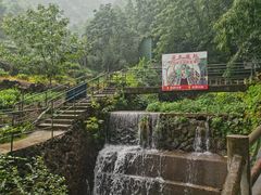 -藏龙百瀑风景区