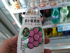 -全家便利店(宜山路站店)