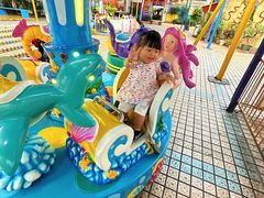 -顺德大良半月城游乐场