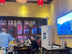 -富正毅三下锅·湘西韵味(天门山索道店)