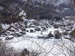 -白川乡与五箇山的合掌构造村落