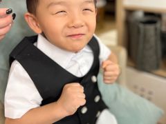 -肆俩肖像STUDIO(宝山万达店)