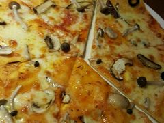 -JINNS锦时 steak&pizza(浸信会礼拜堂旧址店)
