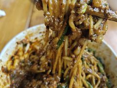 特色豌杂面干溜-朱儿面庄(洋河三路店)