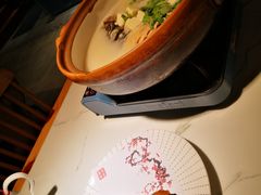 -姜君·千岛湖鱼头馆(浦东大道店)