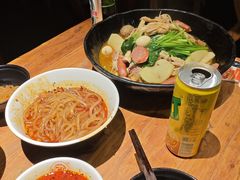 -万记麻辣烫国展总店