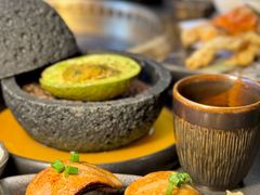 -铭牛烧肉·和牛海鲜自助(高新月牙湖店)