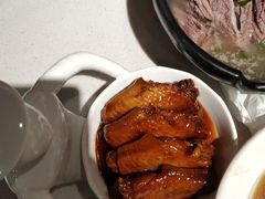新仙香鸡翅-新仙清汤牛腩(铜锣湾店)