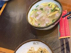 -龍堂蟹黄小笼包(万家丽店)