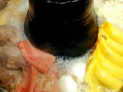 布衣暖锅-水煮三国·川鲁江湖菜(香山店)