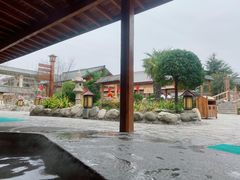 -华山御温泉度假村