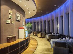 -厚街国际大酒店·360度旋转餐厅