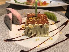 -穹六人间 people 6(岳阳路店)
