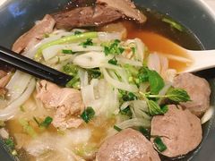 -港丽餐厅(高德置地店)