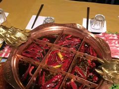 -江湖餐厅–重庆九宫格老火锅