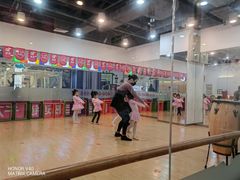 -美育少儿中国舞·钢琴·声乐艺术中心(枫蓝购物中心店)