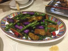 豆角烧茄子-阿拉丁新疆风味餐厅·清真(罗廊巷店)