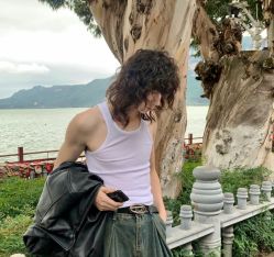-海文先生国潮烫染男士理发馆