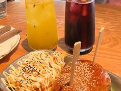 -三勾JJJ Burger&Coffee(梅溪湖店)