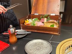 -山川小町·极番烧肉(新地假日广场店)