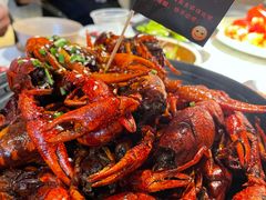 -巴厘龙虾·榜首油焖大虾(音乐学院·沿江酒馆店)