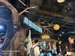 -暴风岛沉浸式体验馆(百联世纪店)
