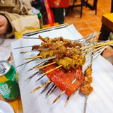 在长沙能吃肉吃到饱的东北烤串！[亲亲]2个人根本吃不完