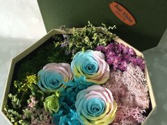 爱心盒子花-容玉花店