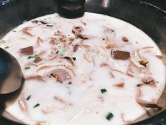 -肖仙仙羊肉汤·创于1996年(三官堂总店)