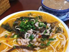 泡椒肉丝米粉-袁妈红豆汤(重庆总店)