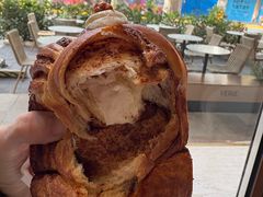 -VERIE BAKEHOUSE