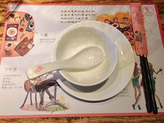 餐具摆设-蝴蝶汇音乐酒馆(罗湖店)